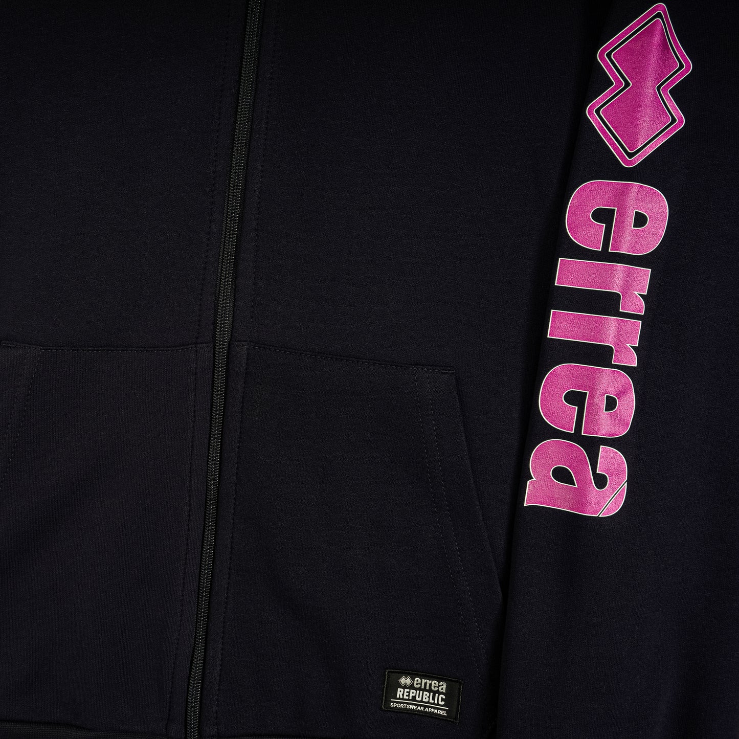 ESSENTIAL FW21/22 MAN ZIP SWEATSHIRT HOODY AD